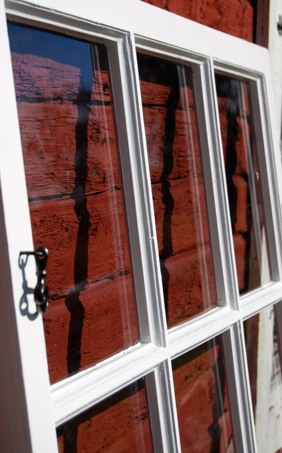 Gamla fönster med spröjs - god kvalitet